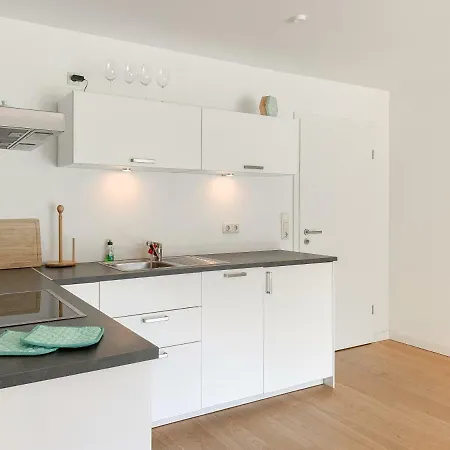 Ferienwohnung Urlaubszeit アパート シャルボイツ