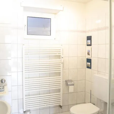 Ferienwohnung Urlaubszeit シャルボイツ